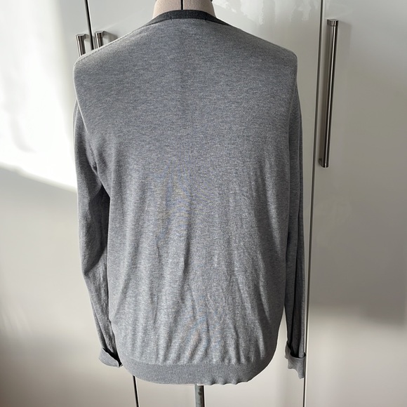 Uniqlo Premium Cotton Cardigan in Gray Size-Large - Picture 4 of 10
